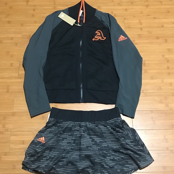 Adidas jersey top (L) and skort (M) - Picture 4 of 5